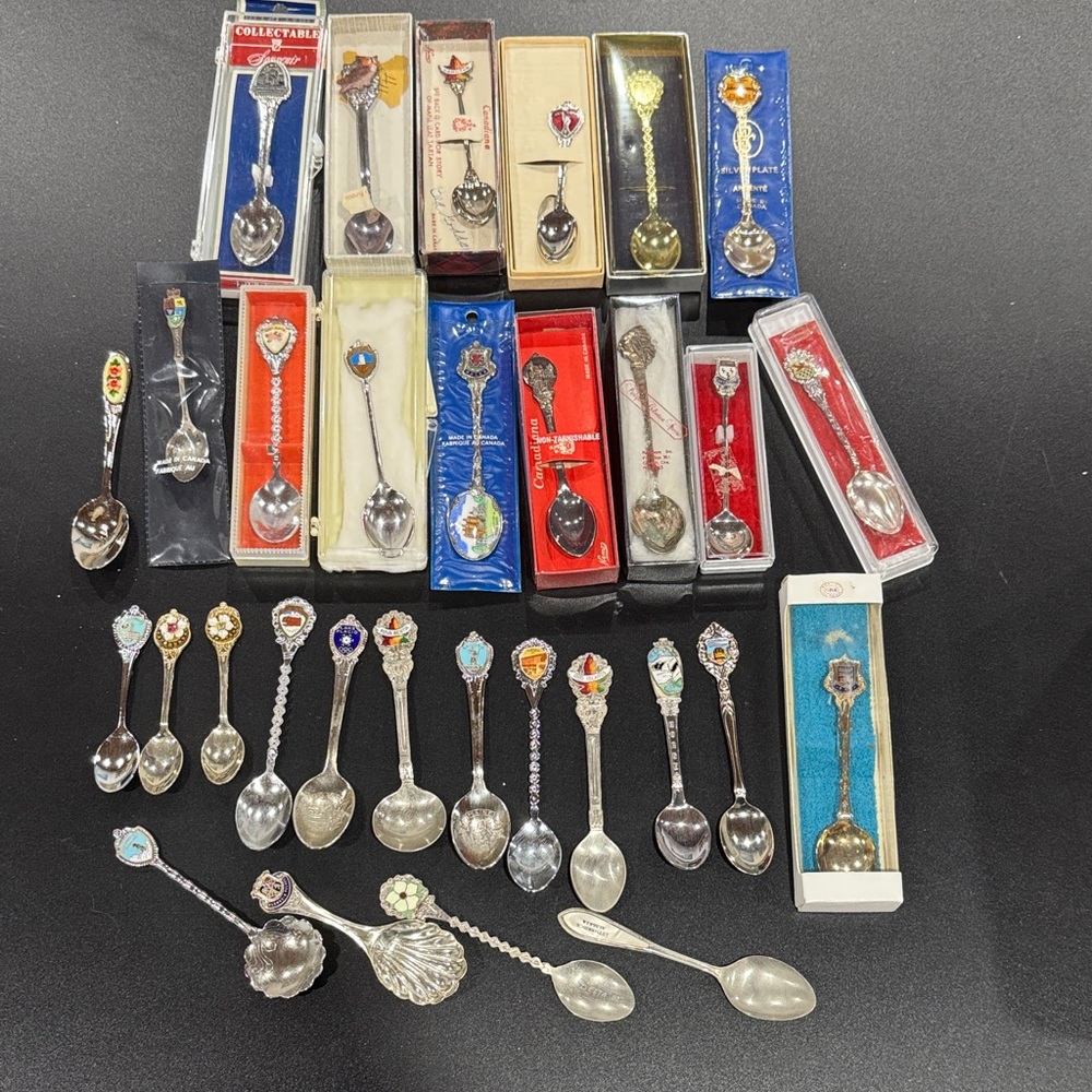 Vintage Collector's Souvenir Spoon Set - Silver Tone Decorative Spoons